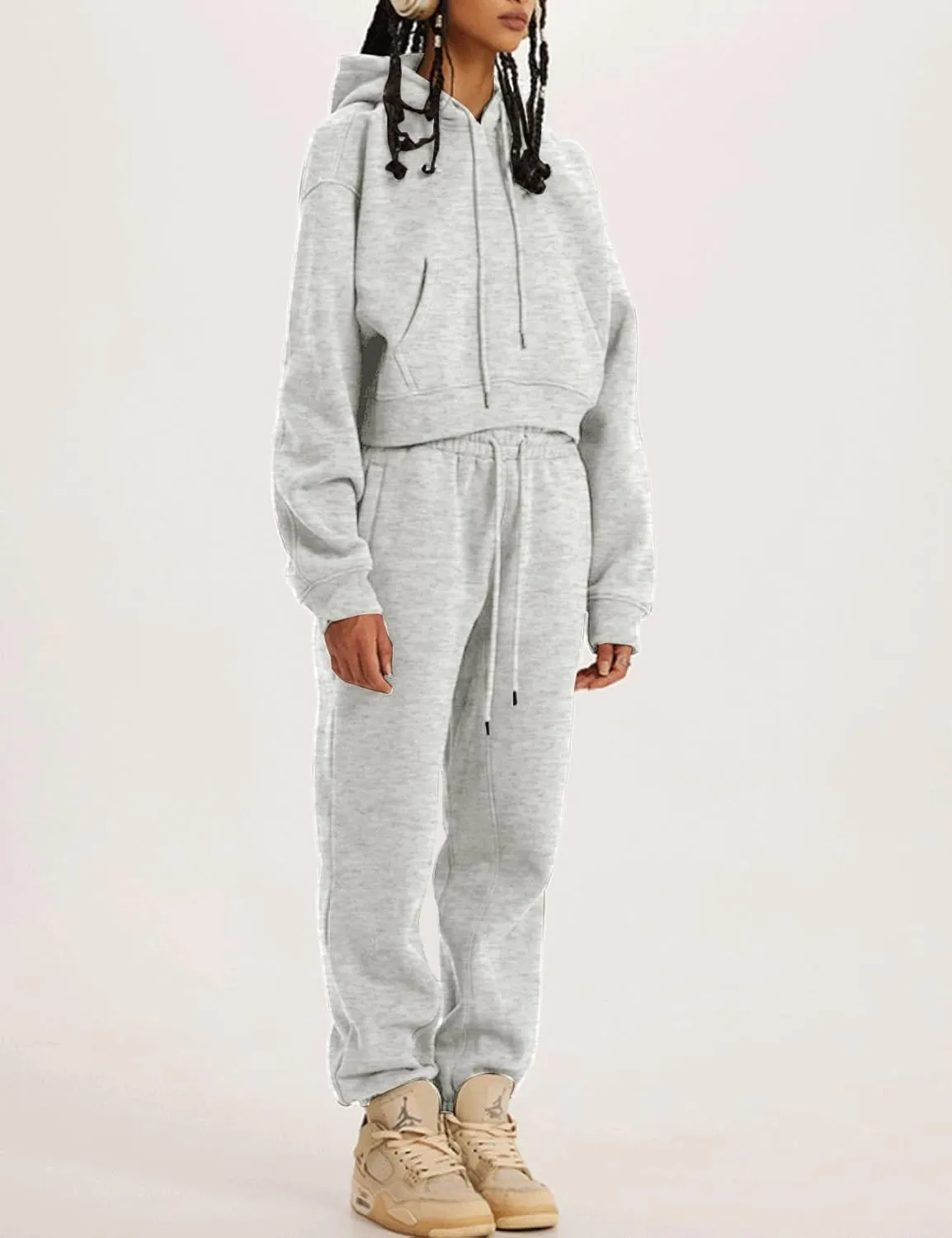 Eisctnd Women Fleece 2 Piece Tracksuits Fall Winter Sweatshirt Jogger Pants Matching Lounge Sets Thick Sweatsuits Pockets
