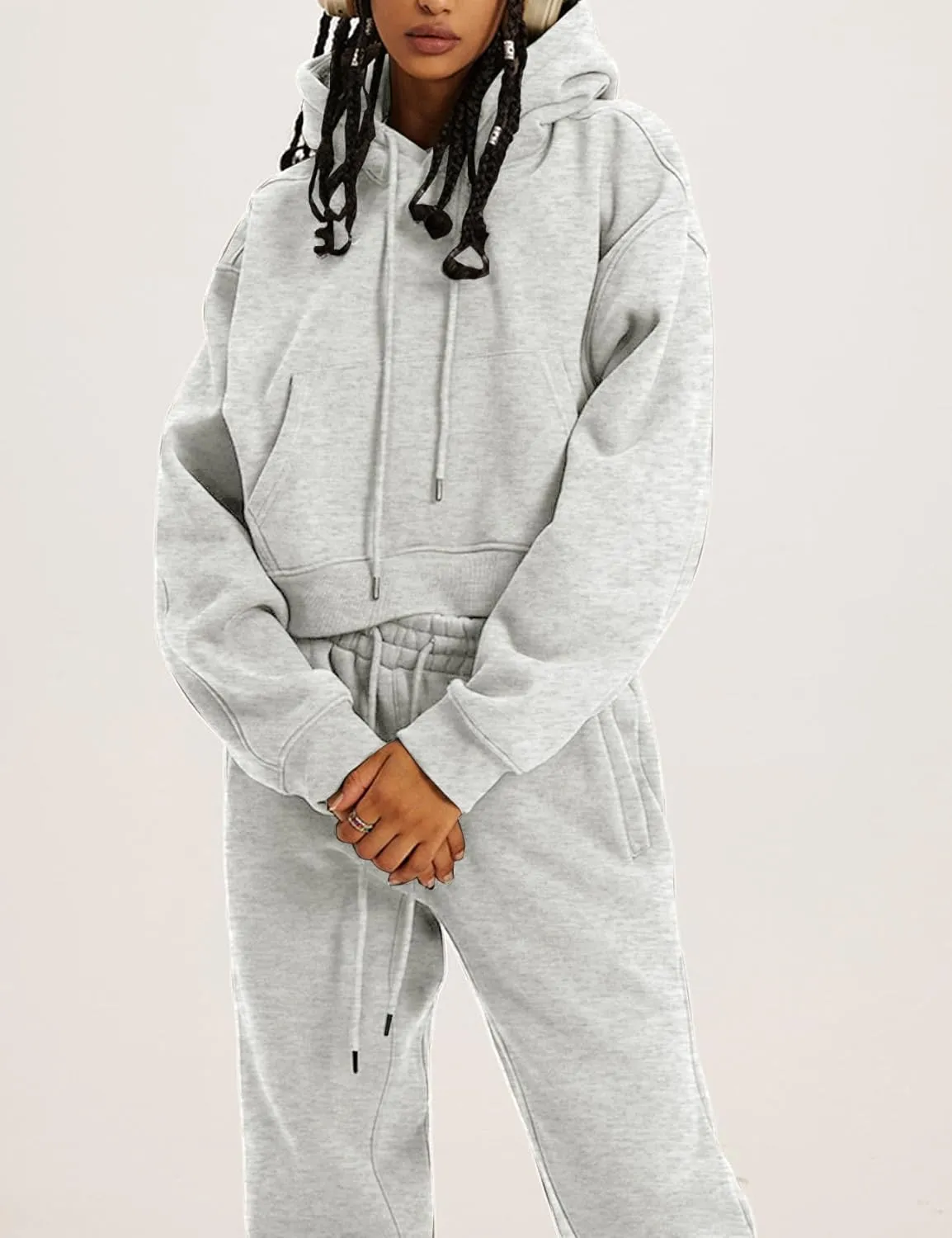 Eisctnd Women Fleece 2 Piece Tracksuits Fall Winter Sweatshirt Jogger Pants Matching Lounge Sets Thick Sweatsuits Pockets