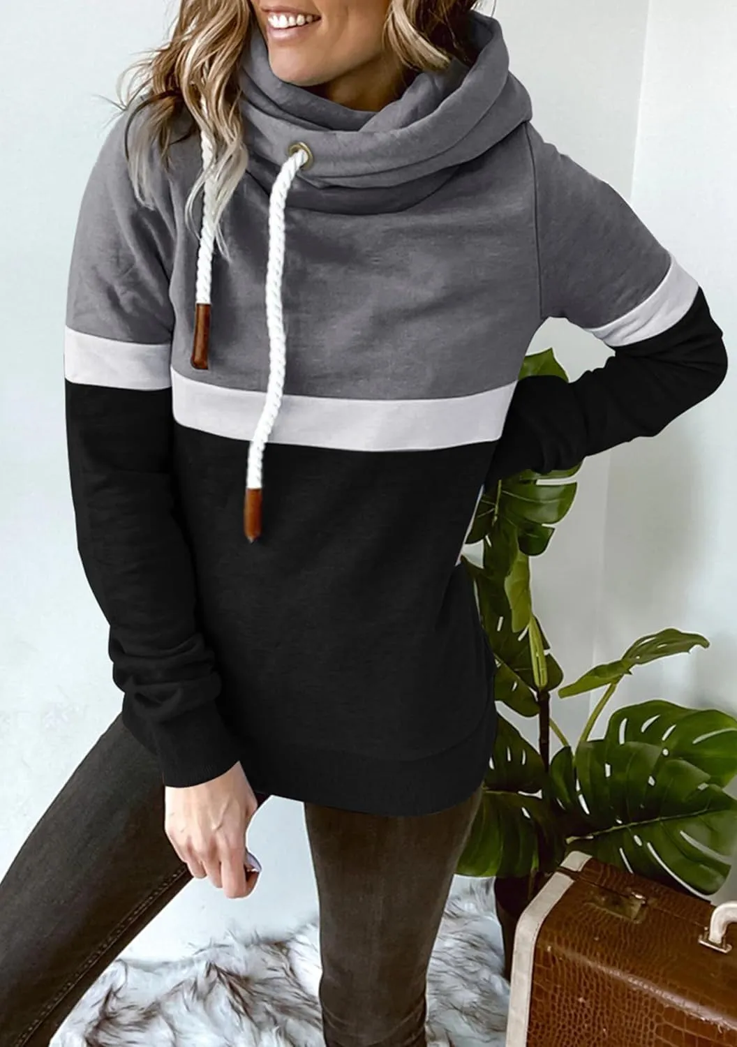 FLITAY Womens Long Sleeve Casual Drawstring Hoodie Color Block Cowl Neck Pullover Graphic Printed Sweatshirt