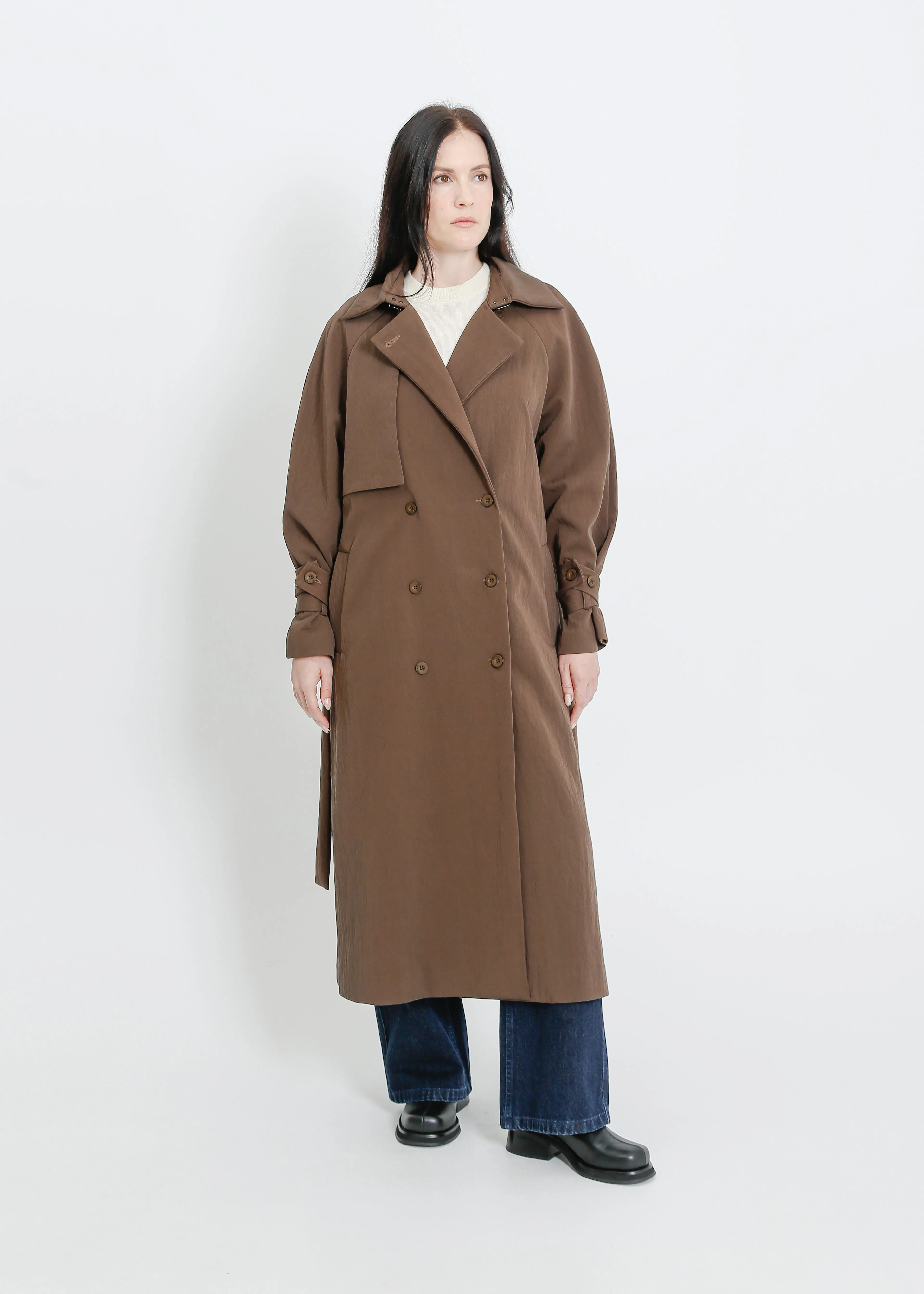 JULIUS TRENCH / WALNUT