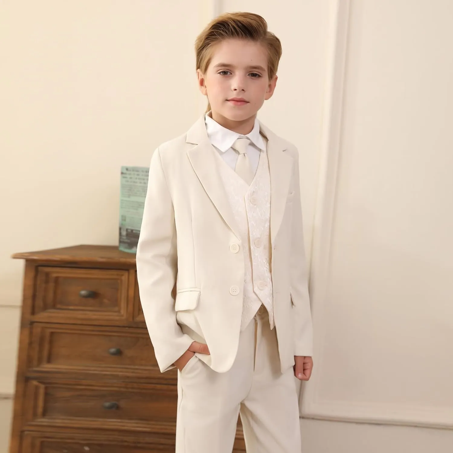 SANMIO Boys Suit 4 Piece Slim Fit Boys Suits Jacket Vest Pants Tie for Kids Suits Sets Boy Formal Tuxedo Set