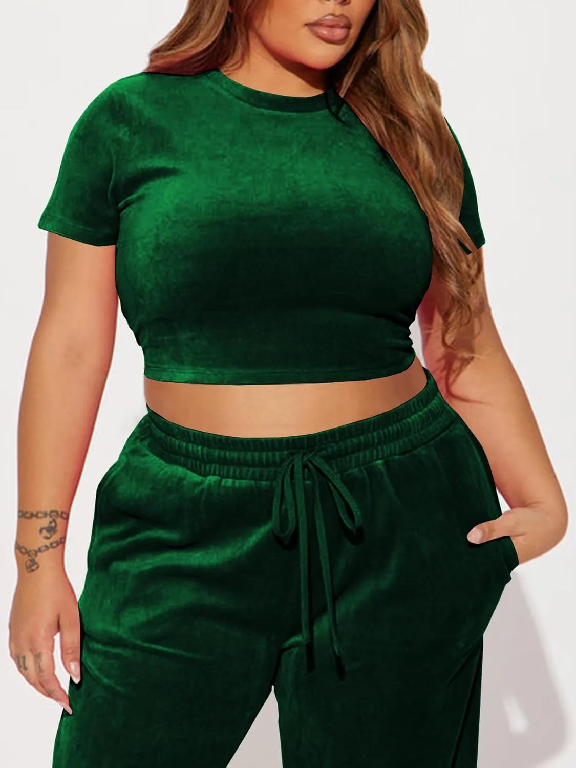 SMSN Women 2 Piece Outfits Velvet Sweatsuit Set Casual Short Sleeve Pullover Tops and Wide Leg Sweatpant Tracksuit Sets