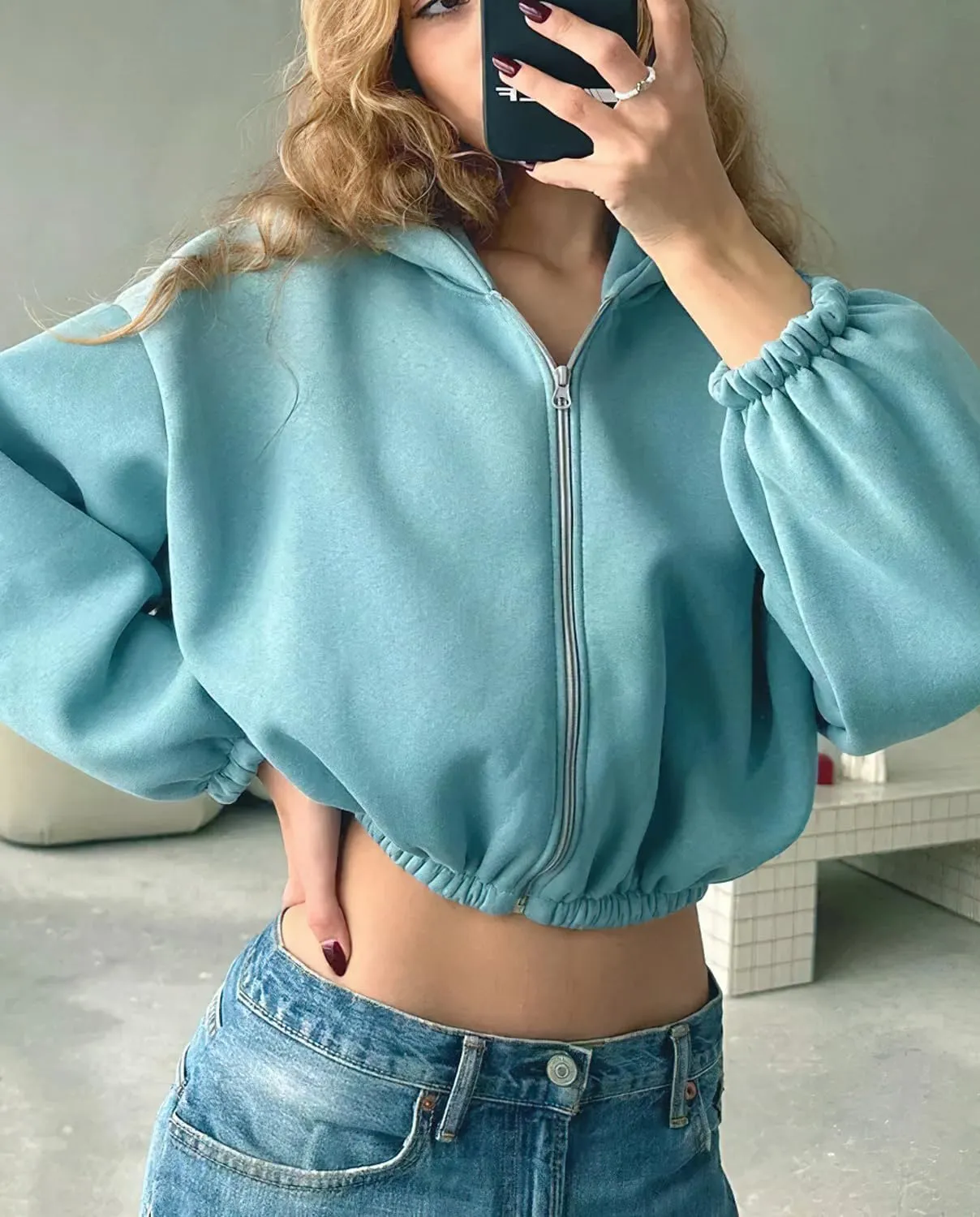 Viatabuna Cropped Zip Up Hoodies for Women Oversized Long Sleeve Casual Loose Short Sweatshirt 90s Hooded Crop Jacket Top