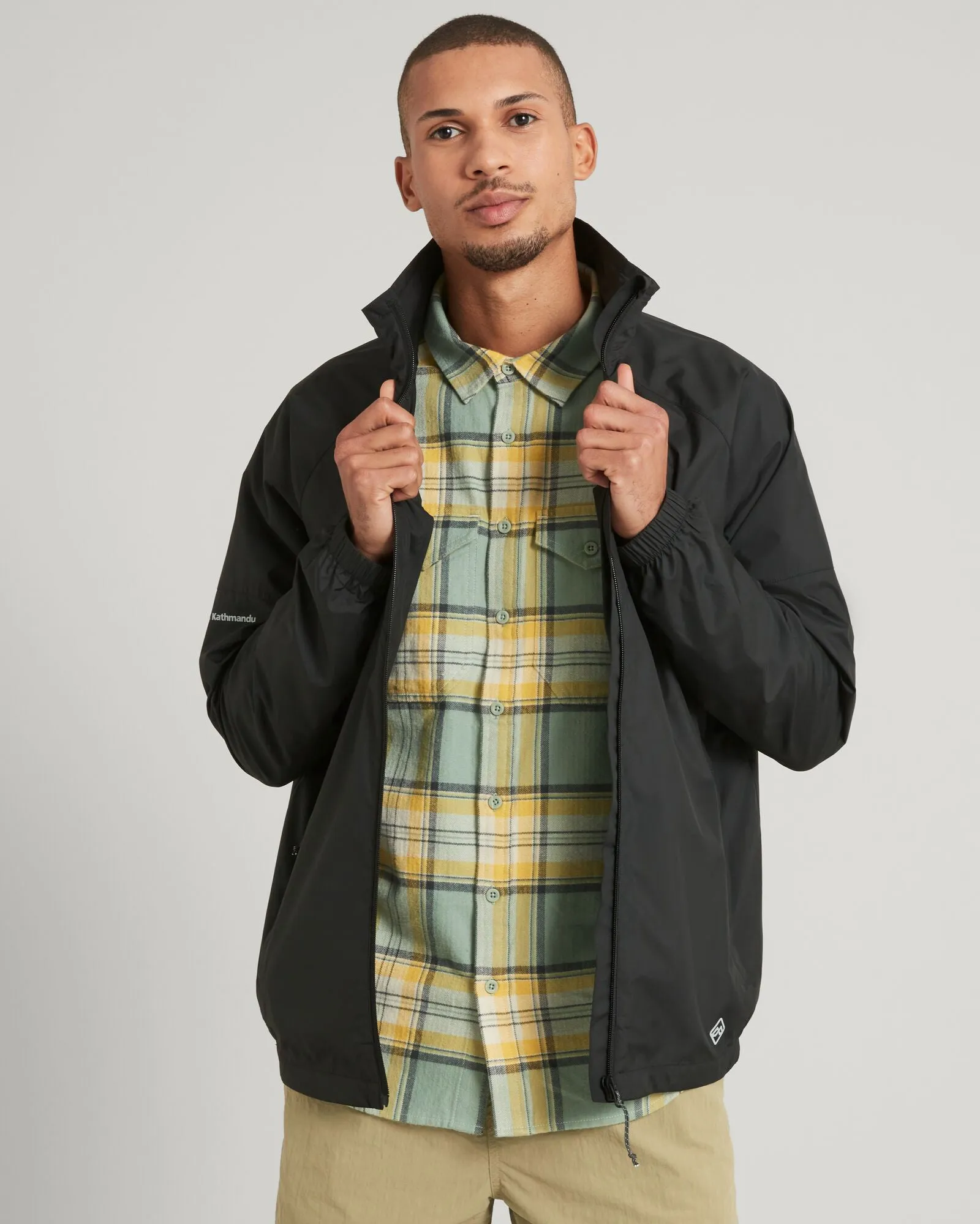 WND-Chaser Men's Windbreaker Jacket - Black
